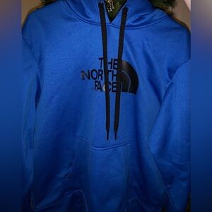 Men’s Northface Hoodie